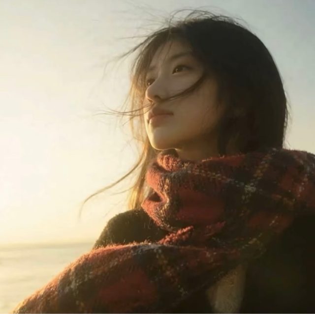 露水情缘吗 其实连情都没有 却硬要说假意里掺杂了一丝真心.