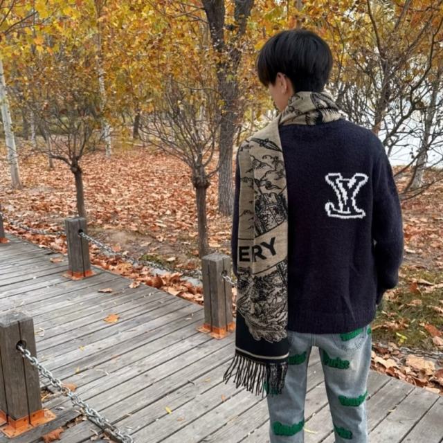 【旋律王v128𝘿𝙅】没有倒下的成就 即使风雨相遇 也不可能 给你一把伞