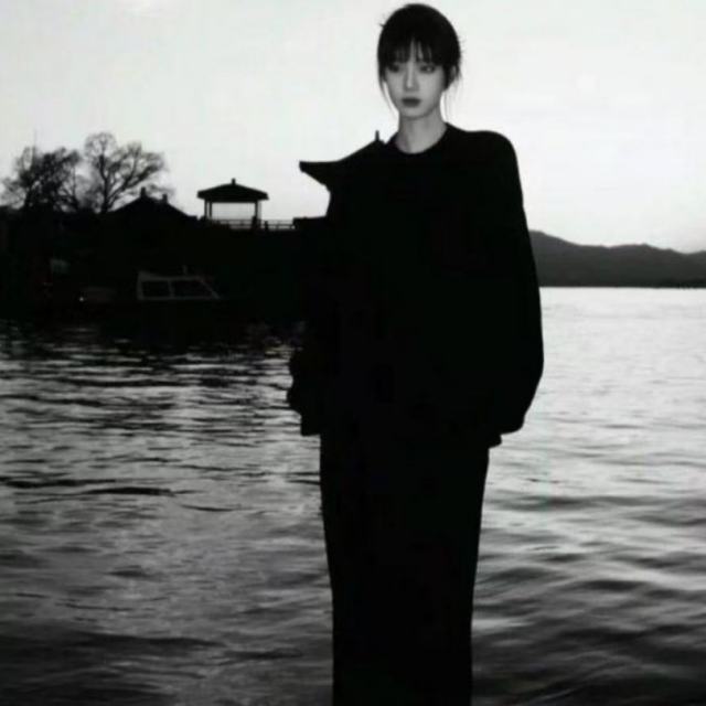 M爷ᵐ☠️_【电音 ➳中文】🌴思念想风\相见时难别亦难 东风无力百花残