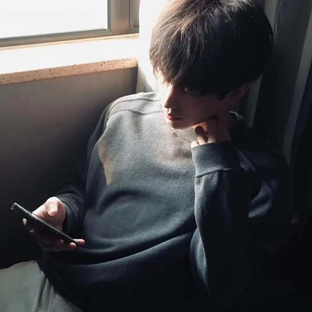 【𝙙𝙟】讲起坏话小嘴叭叭 遇到小事眼泪哗哗