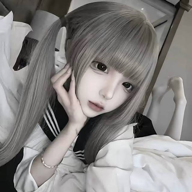 【旋律𝘿𝙅       】喜欢钱听起来很现实 但喜欢穷的听起来像疯了