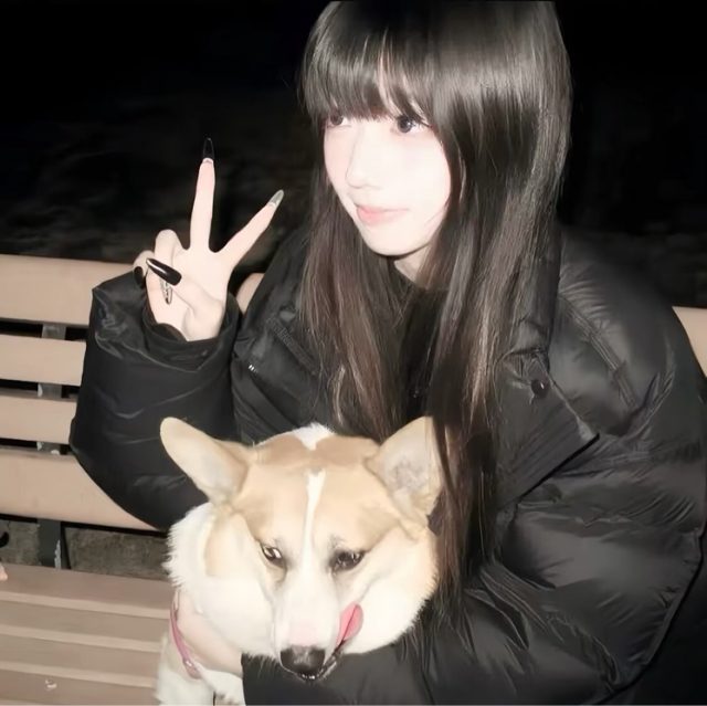 酸涩的幻想 像雨滴一样砸进我的眼睛