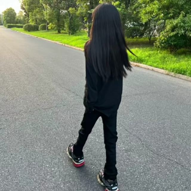 【龙卷风-旋律DJ】奶茶我可以自己买 游戏也可以单排 晚霞大海我留着自己慢慢看 绝不越过朋友那一步.