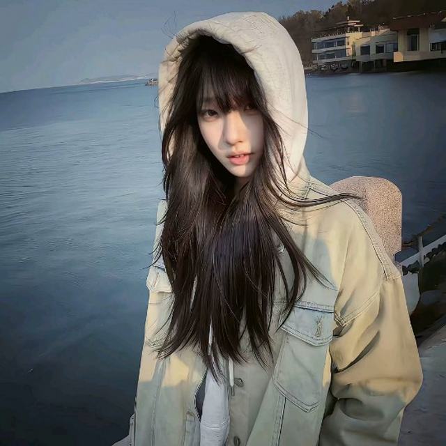 【最初的记忆𝘿𝙅】连天气都是阴晴不定 谁又能保证身边的一切都不变
