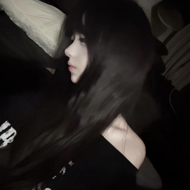 我总是一拖再拖 妄图改变 直到最后我才愿意承认 我真的左右不了你