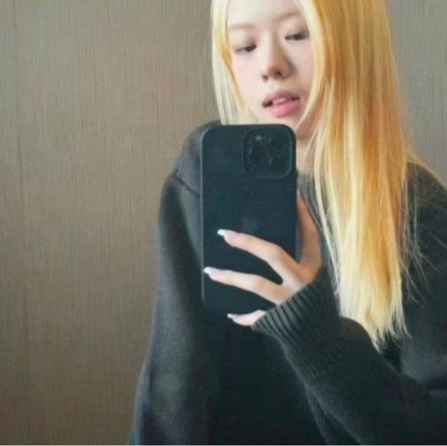 连朋友都算不上的关系 为什么你又发脾气.ㅤ