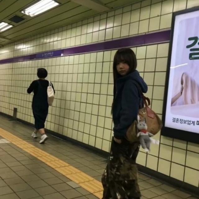 【回不去的懵懂】​你对我恶语相向时 我愣住了 原来我在你眼里那么不堪.