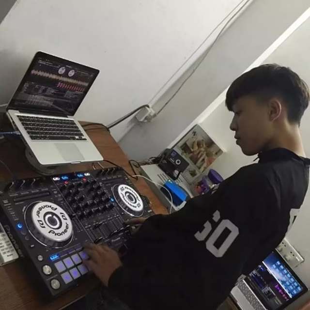 DJ乐少 - 西楼儿女 (DJHouse车载版)