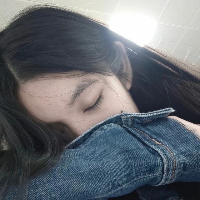 想说的话欲言又止 因为我发现你的世界少了我也没关系