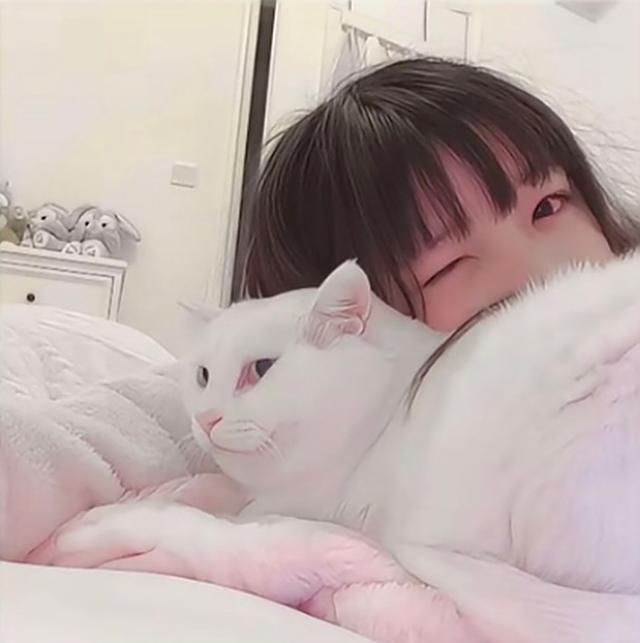 我不会再相信任何偏袒我的话曾经说心疼我的人最后还是对我恶语相向
