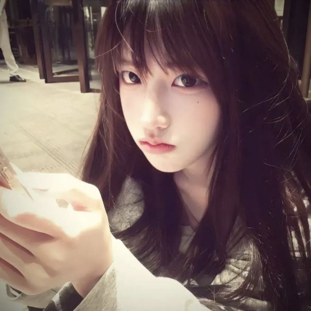 总有一天我要 离那些悲伤 远远的 周围是暖暖的 可爱的人