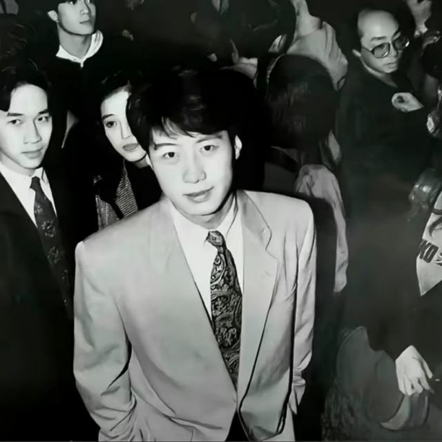 【旋律𝘿𝙅    】当然要更新了 前任现任要看 前任要看 情敌反反复复看