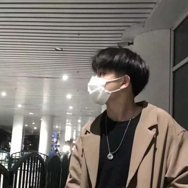 木木Mumu💤_【说散就散dj版-完整版】干嘛听苦情歌以为多浪漫再浪漫都被拆散_木木Mumu💤