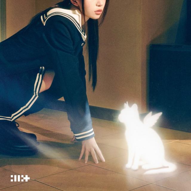 ILLIT - little monster