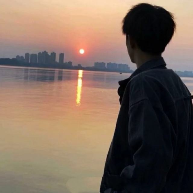 《水星记+哪里都是你》DJ版 随缘吧 手就那么大 握不住的东西太多了 要学会与自己和解.