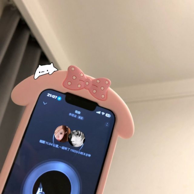 终其一生人 都在寻找一个一起吃饭 好好说话的人