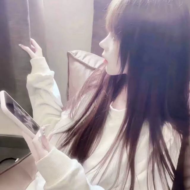 看清的那一刻感觉自己从来不认识你 原来人与人之间最大的滤镜就是爱你的眼睛