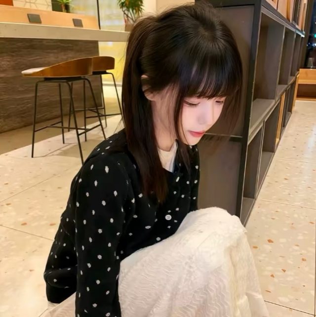 我说我特别想你 你说总有一天会忘记