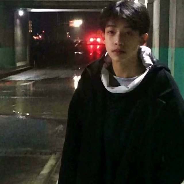 【泪水模糊了我的眼】DJ歌曲_浏览也许你只是好奇 或许你早就忘了我._年