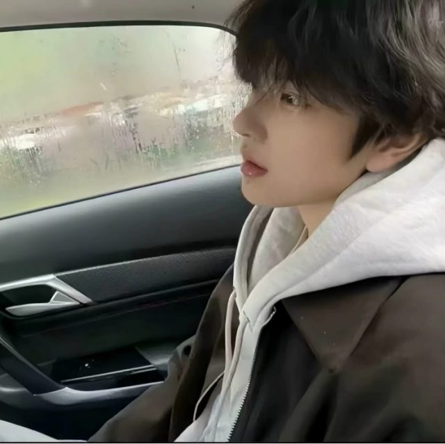 即使你不在身边 也是我最想念的那个人