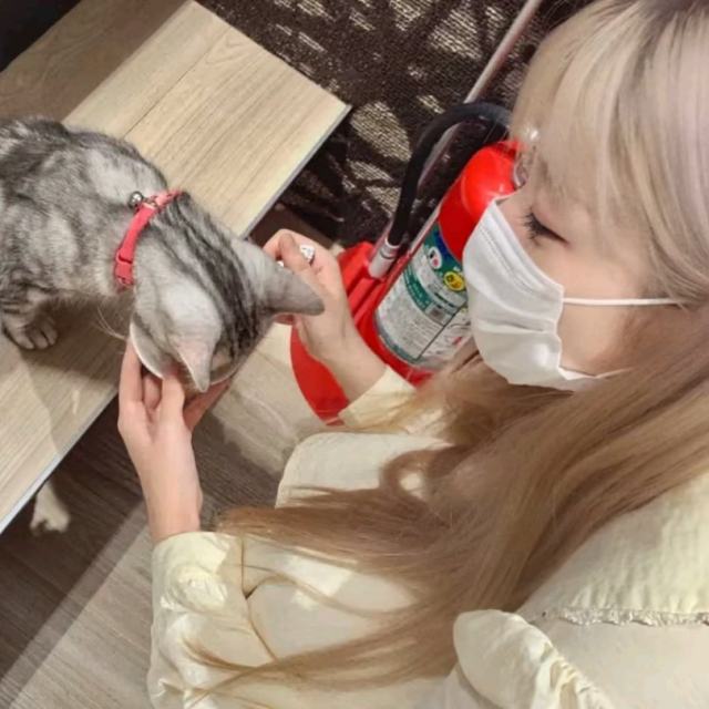 你这个争强好胜的家伙变了 你居然对要走的人说出了祝福