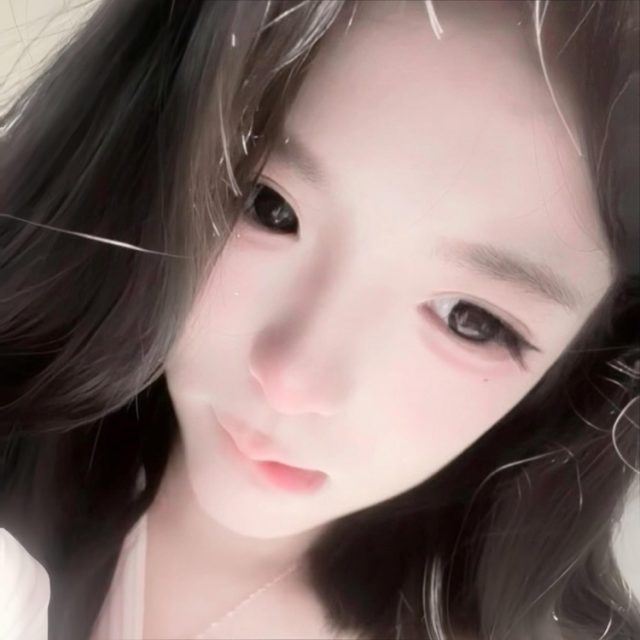 对不起 总离你那么远 其实 我的心也好想再靠近你一点点