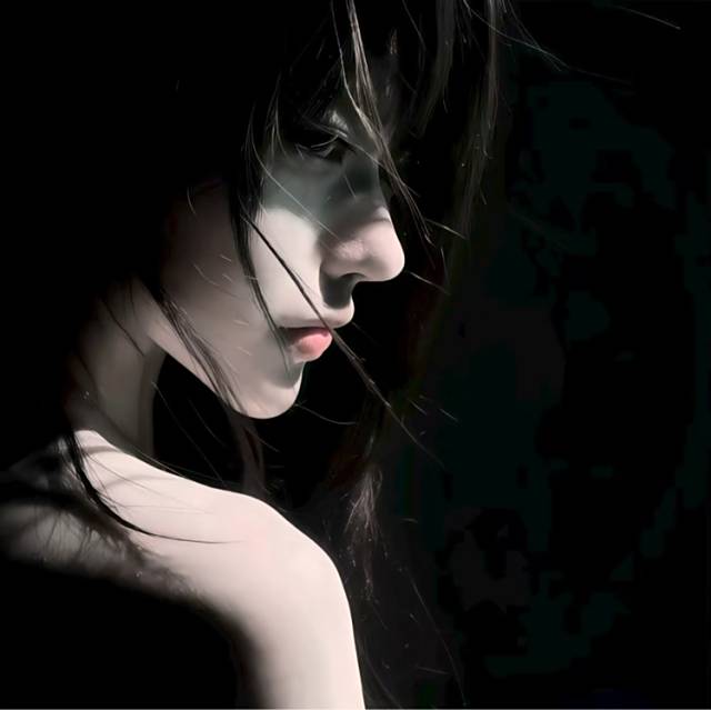 【旋律𝘿𝙅       】只能长得好看的说我 你长得跟猪一样凭什么说我