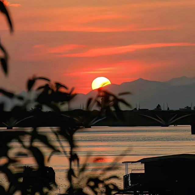 崽崽✨—春泥+七月七日晴+当爱在靠近 抖音中文DJ串烧