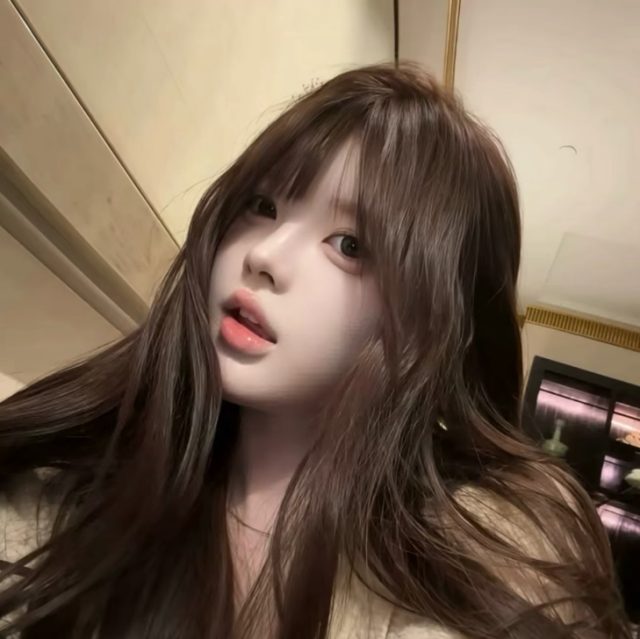 我太想跟你好了 可衣不如新 人不如旧 这份情 或许从一开始就是错的