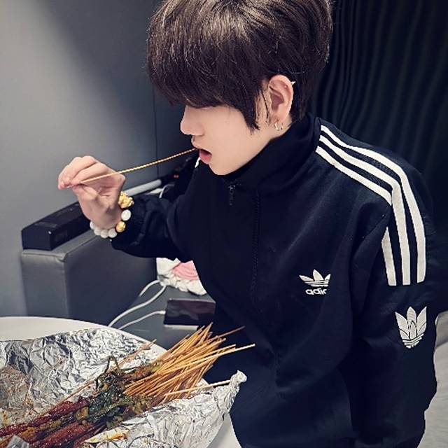 我就不该对短暂出现的人执念太深