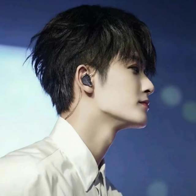 檀健次“宝贝呢”闹钟