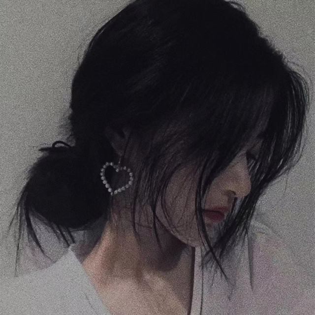 苏婷🎀.——【抖音热播】我曾用心爱着你（DJ版）