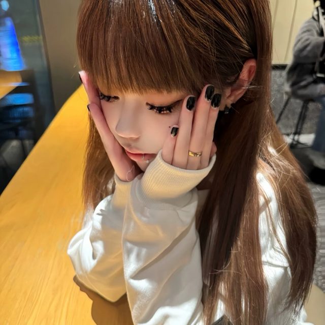 总有一些人 原本只是生命的过客 后来却成了回忆的常客.