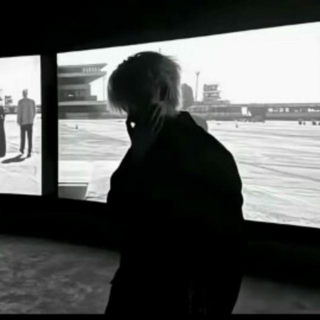 【难生恨 DJ混音】有钱记得给爱的人买束花，因为她也很想你或者更爱你.