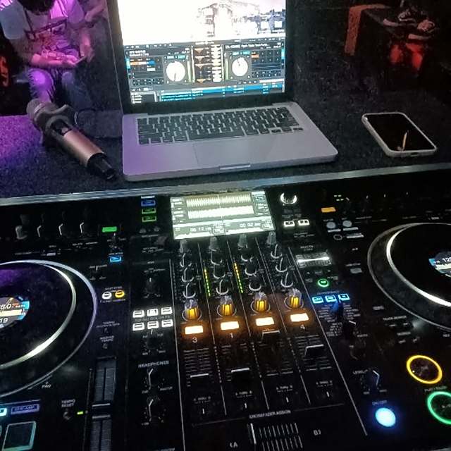 y2002_包厢打碟DJ(  打碟DJ(DJ电摇版) (改编版)_WbBM_qCDz_467y