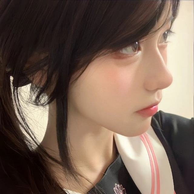 你的美好独特坚强勇敢 从来不需要任何人来衬托